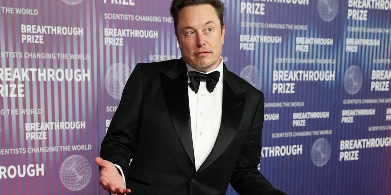 Elon Musk'ın Serveti 400 Milyar Doları Aştı