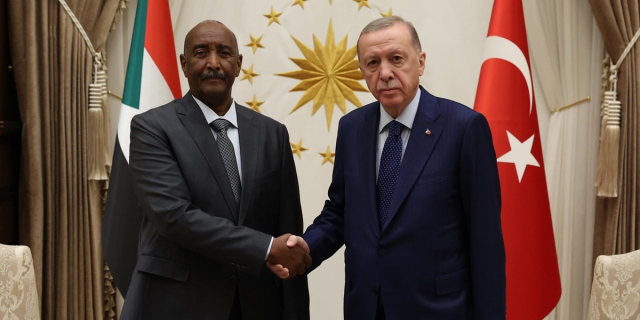 Türkiye'nin Sudan'da Savaşın Durdurulması İçin Her Türlü Rolünü Memnuniyetle Karşıladı