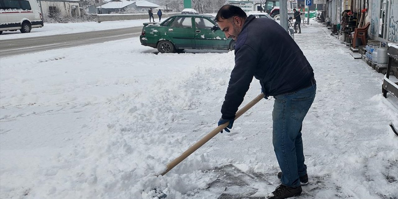 Erzurum, Ağrı, Ardahan ve Kars'ta Dondurucu Soğuk Etkili Oluyor