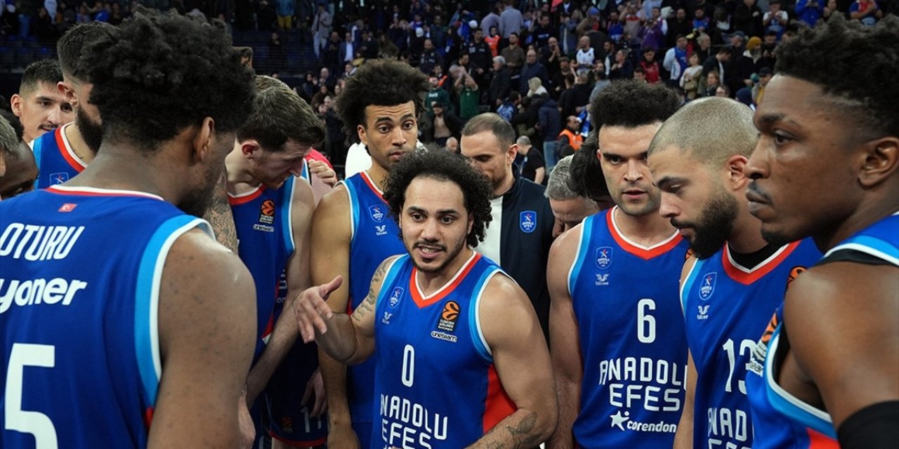 Anadolu Efes, THY Avrupa Ligi'nde Yarın Kızılyıldız'ı Konuk Edecek