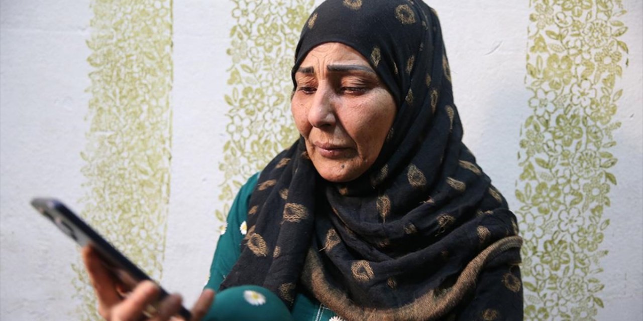 Sednaya Hapishanesi'nde Çocuklarını ve Kardeşlerini Kaybeden Kadın Sorumluların Cezalandırılmasını İstiyor