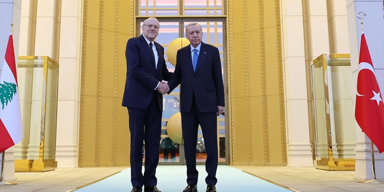 Cumhurbaşkanı Erdoğan, Lübnan Başbakanı Mikati'yi Resmi Törenle Karşıladı