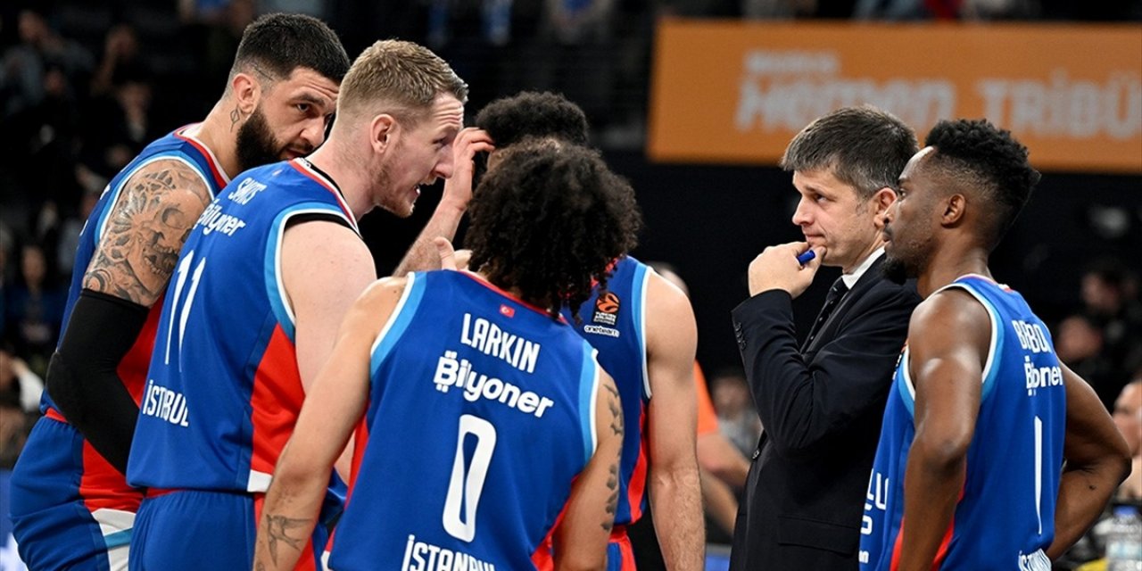 Anadolu Efes, THY Avrupa Ligi'nde Yarın Partizan'ı Ağırlayacak