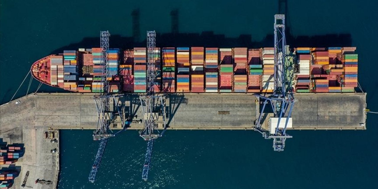 Türkiye, D-8 Ülkeleriyle Ticaretini "Yeni Nesil Anlaşmalar"la Artırmayı Hedefliyor