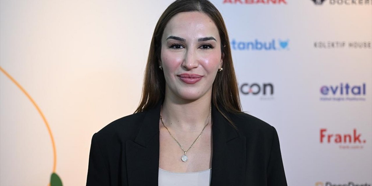 "Dünyada Yılın En İyi Kadın Güreşçisi" Buse Tosun Çavuşoğlu'nun Hedefi Zirvede Kalmak