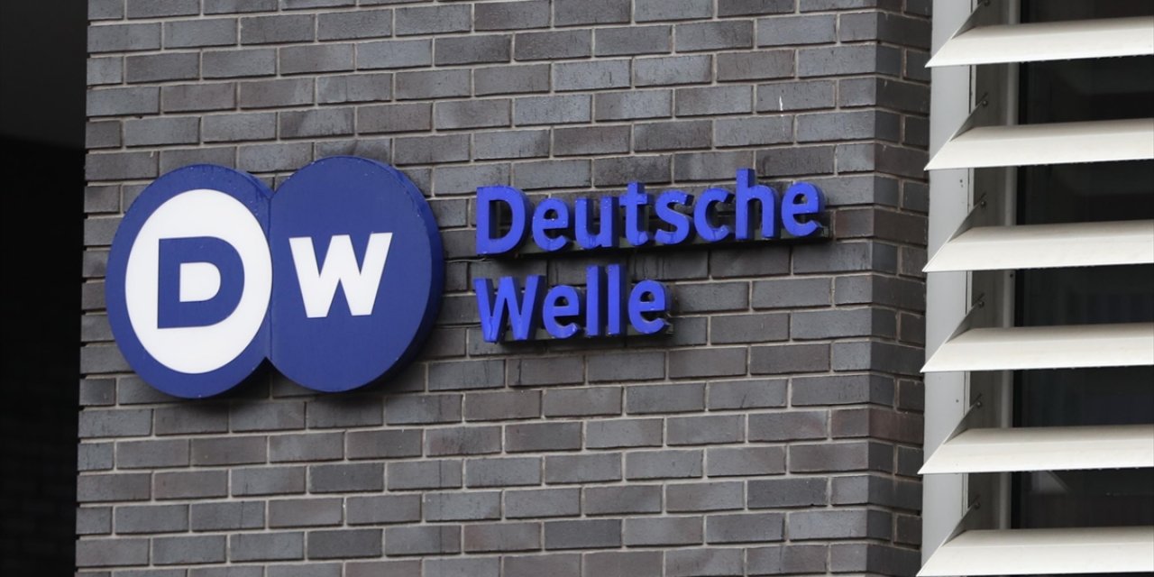 İsrail'in Gazze'deki Soykırımını Aklamak İçin Çalışanları Üzerinde Baskı Kurmuş