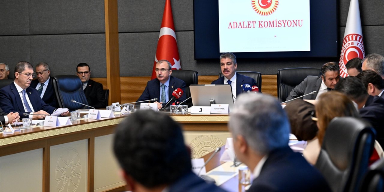 Türkiye Adalet Akademisi Kanunu Teklifi'ni 25 Aralık'ta Görüşecek