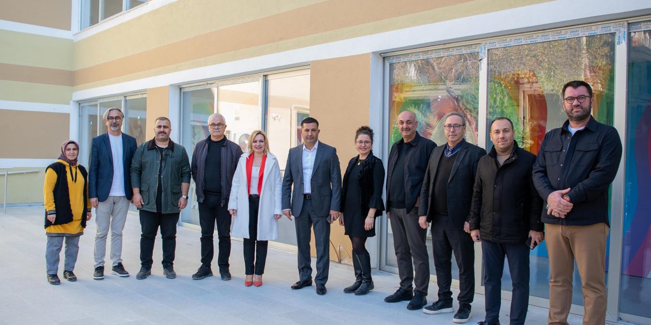 Kuşadası Belediyesi’nden Kadın Ve Çocuklara Önemli Destek