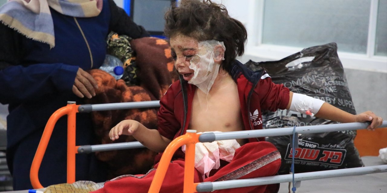 Hamas, Gazze'nin Kuzeyindeki Kemal Advan Hastanesinin Hedef Alınmasını "İnsanlığa Karşı Suç" Olarak Nitelendirdi