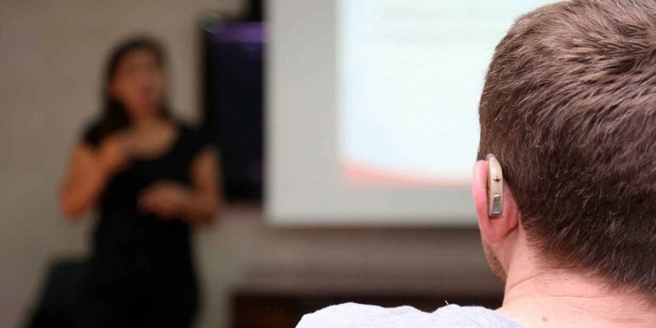 "Biyonik Kulak" İşitme Kaybı Yaşayan Hastalara Umut Oluyor