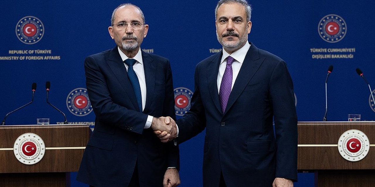 Dışişleri Bakanı Fidan, Ürdün Dışişleri Bakanı Safedi İle Telefonda Görüştü