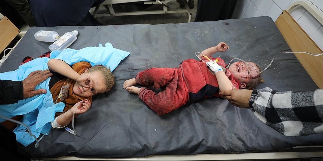 Unrwa: İsrail Gazze'de Her Saat Başı Bir Çocuğu Öldürüyor