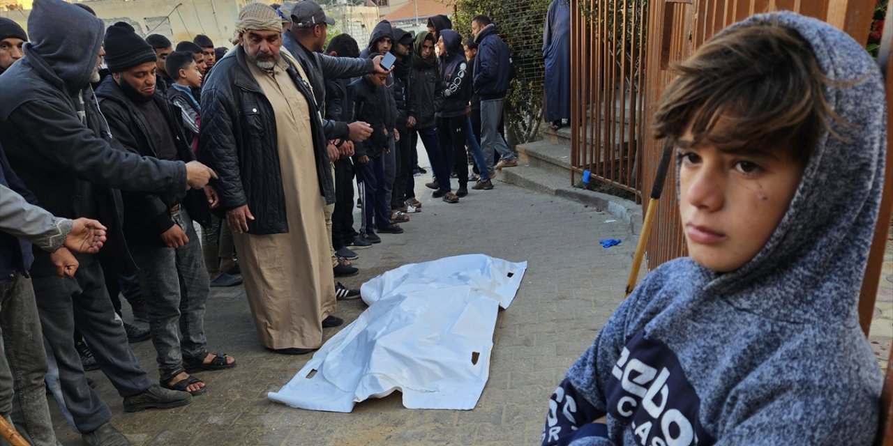 İsrail’in Gazze Şeridi’nde Düzenlediği Saldırılarda 13 Filistinli Hayatını Kaybetti