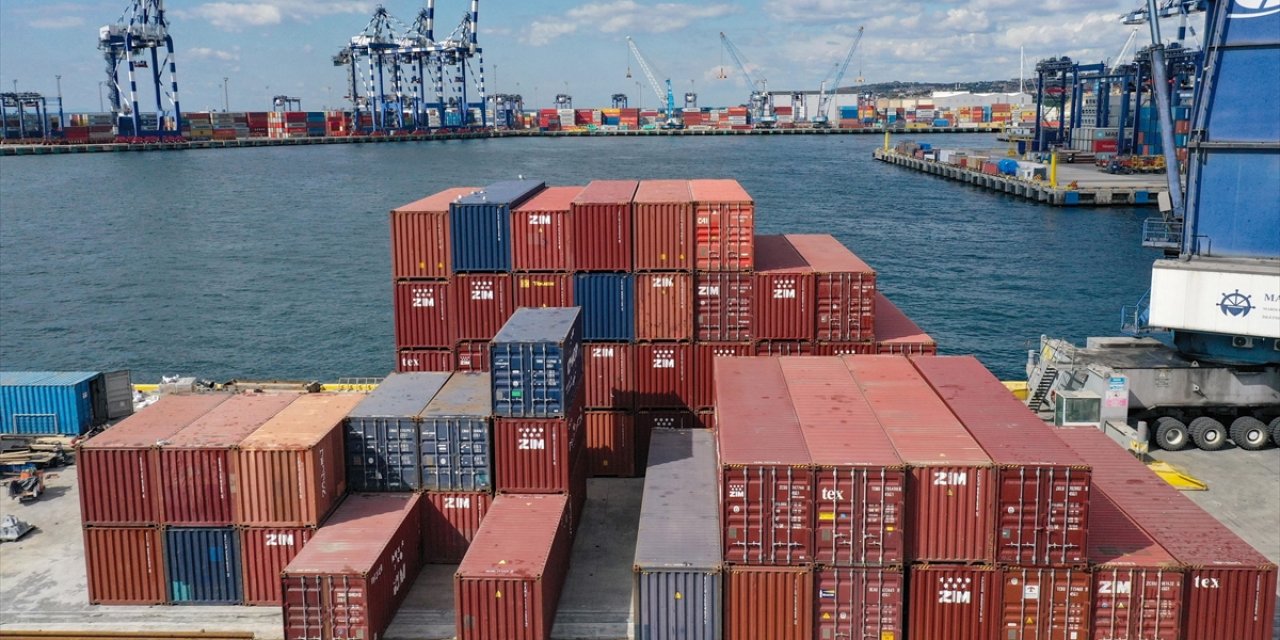 İstanbul İhracatçı Birliklerinden 11 Ayda Yaklaşık 11 Milyar Dolarlık İhracat