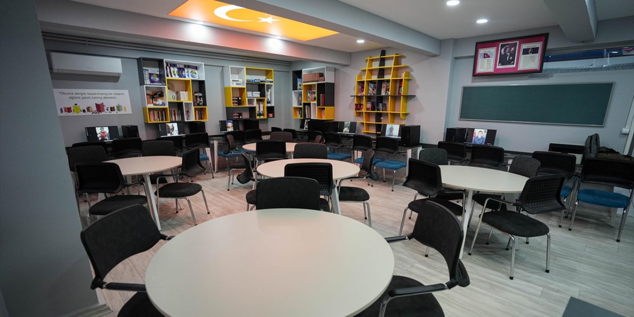 Kitap Sevdalısı Şehidin Adının Verildiği Okula Dijital Kütüphane Kuruldu