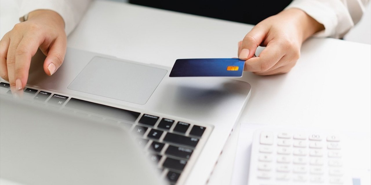 E-Ticarette İhlal Durumunda Uygulanacak İdari Para Cezaları Belirlendi
