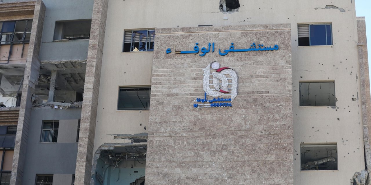 Haaretz: İsrail'in Gazze'nin Kuzeyindeki Hastaneleri Yıkması Etnik Temizliğin Bir Parçası