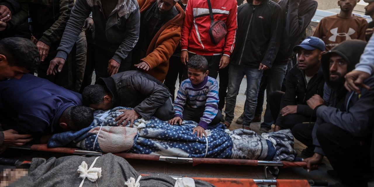 İsrail'in, Gazze'deki Saldırılar İçin Kullandığı "Yapay Zeka Fabrikası"nın Geçmişi Eskiye Uzanıyor