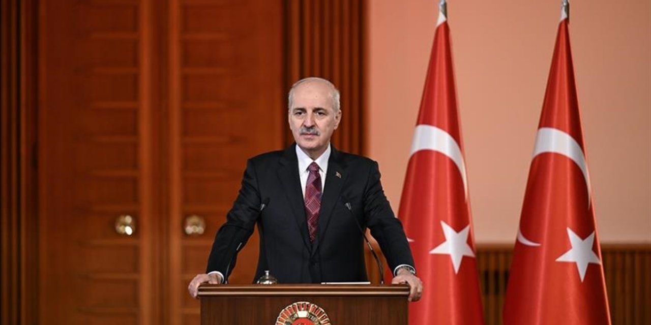 TBMM Başkanı Kurtulmuş: 2025 Yılının Türkiye'nin Geleceğinin Temellerinin Sağlamlaşacağı Bir Yıl Olacağı İnancındayım