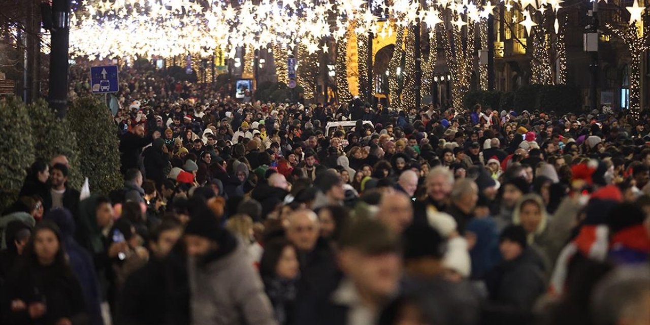 Gürcistan'daki AB Yanlısı Gösteriler Yılbaşında Da Sürdü