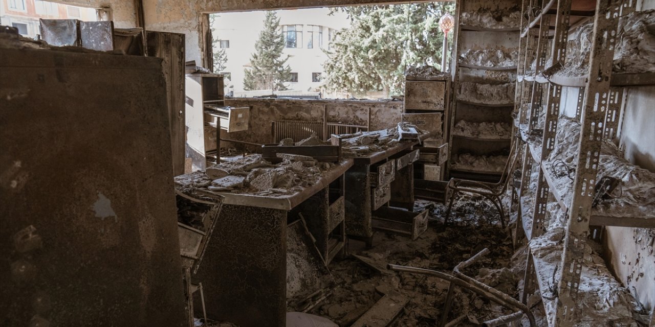 AA, Suriye'nin Güneyindeki Süveyda Kentindeki İstihbarat Merkezini Görüntüledi