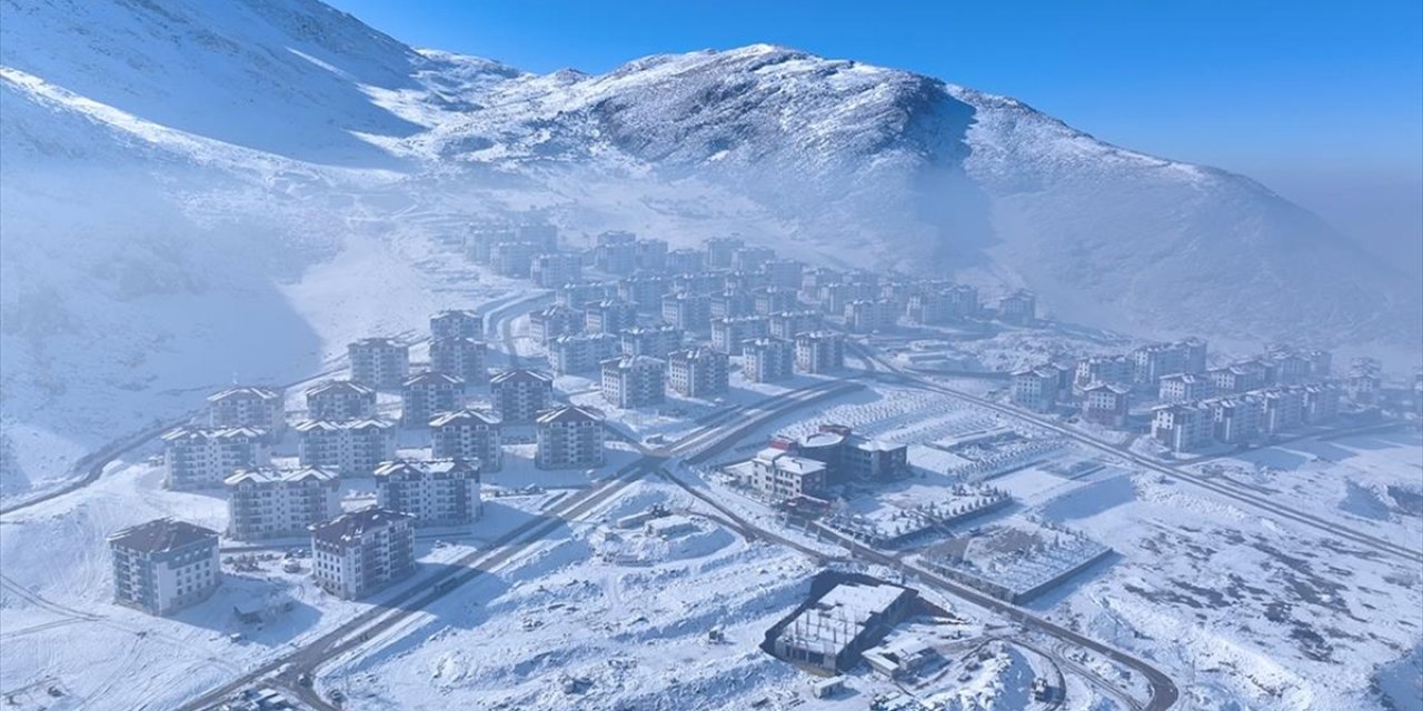 Elbistan'da Depremzedeler Yeni Yuvalarına Yerleşiyor