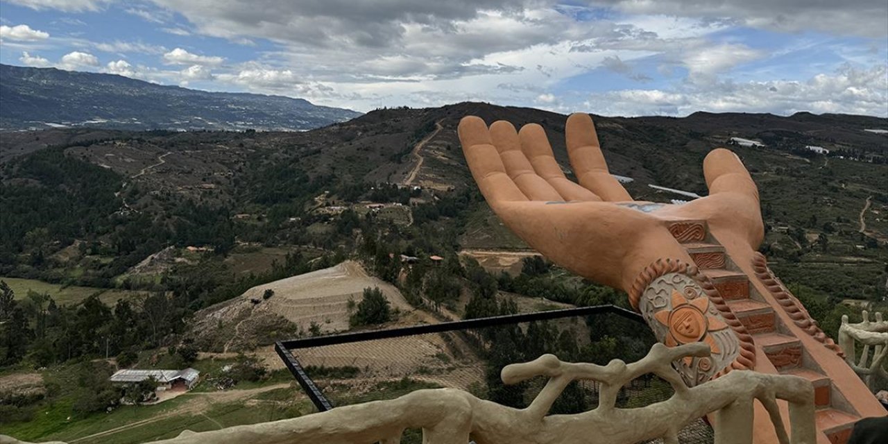 Kolombiya'nın El Sanatları Başkenti: Raquira Kasabası