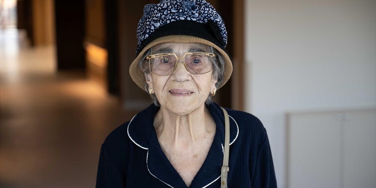 Cumhurbaşkanı Erdoğan'ın "Biz Varız" Sözü Darülaceze Sakininin Yalnızlığına Merhem Oldu