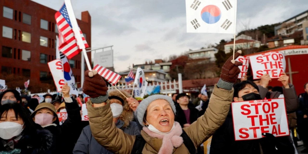 Gözaltına Alınmak İstenen Cumhurbaşkanının Destekçileri Neden Trump'tan Yardım İstiyor?