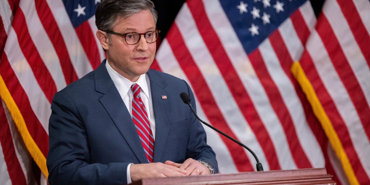 Mike Johnson, Yeniden ABD Temsilciler Meclisi Başkanı Seçildi