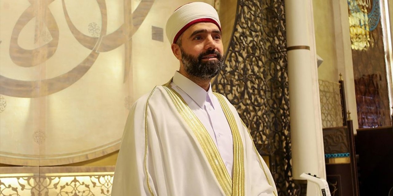 Halep'teki Emevi Camii’nin Eski İmamı Şeyh Mekki, Caminin Özgürlüğe Kavuşmasının Sevincini Yaşıyor