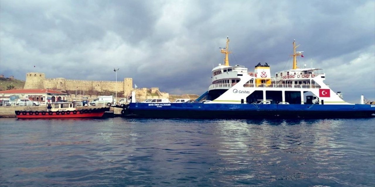 Gökçeada'ya Yarın Yapılacak Bazı Feribot Seferleri İptal Edildi