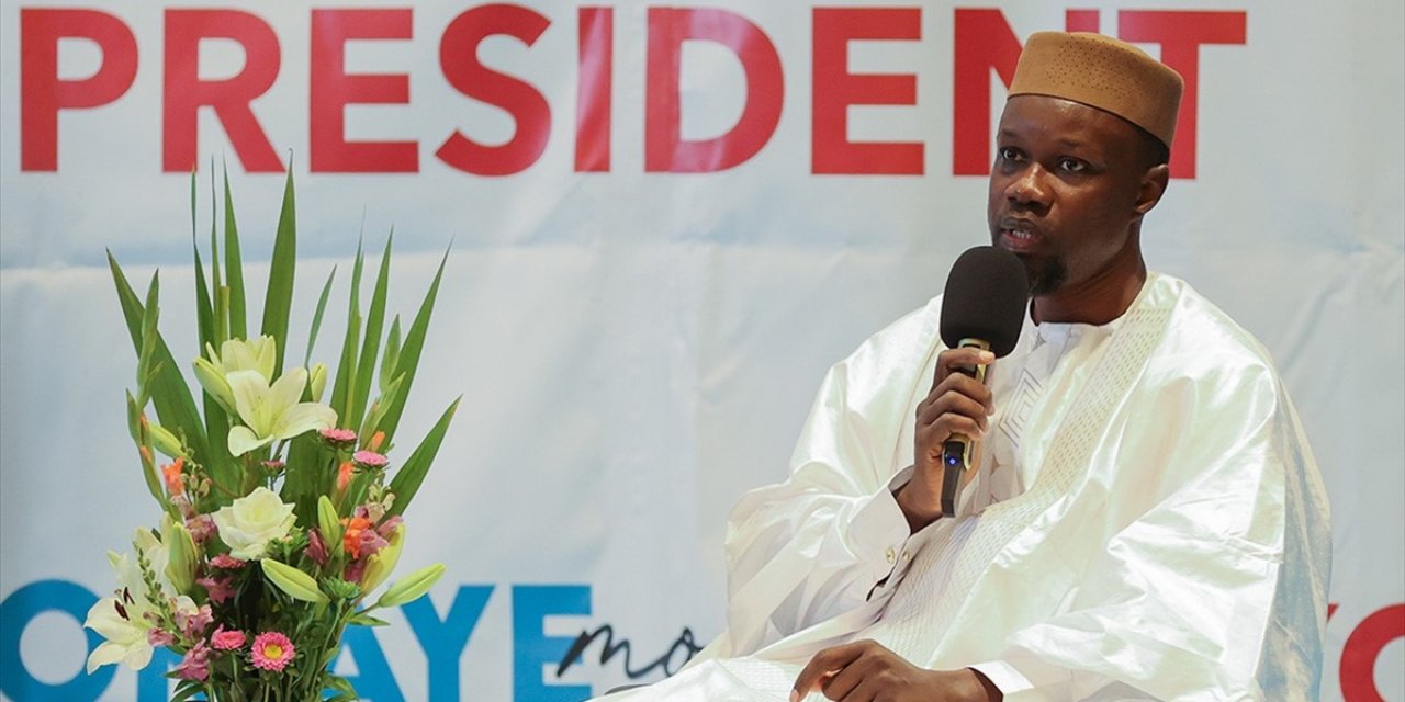 Senegal'de Başbakan Sonko'dan Fransa Cumhurbaşkanı Macron'un Sözlerine Tepki