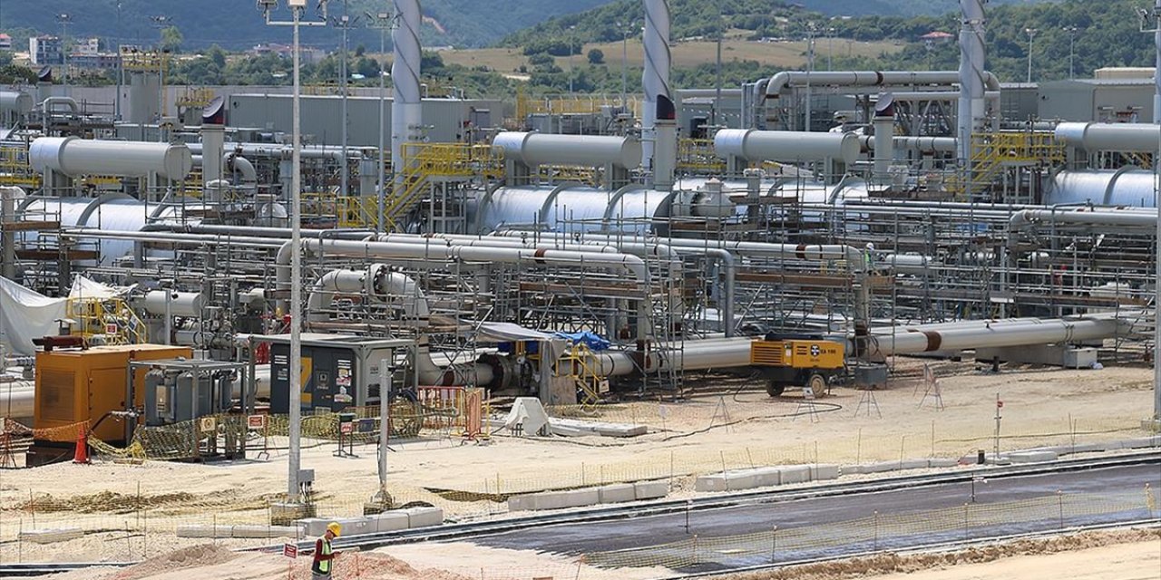 Türkakım Üzerinden 5 Yılda 104,1 Milyar Metreküp Gaz Taşındı