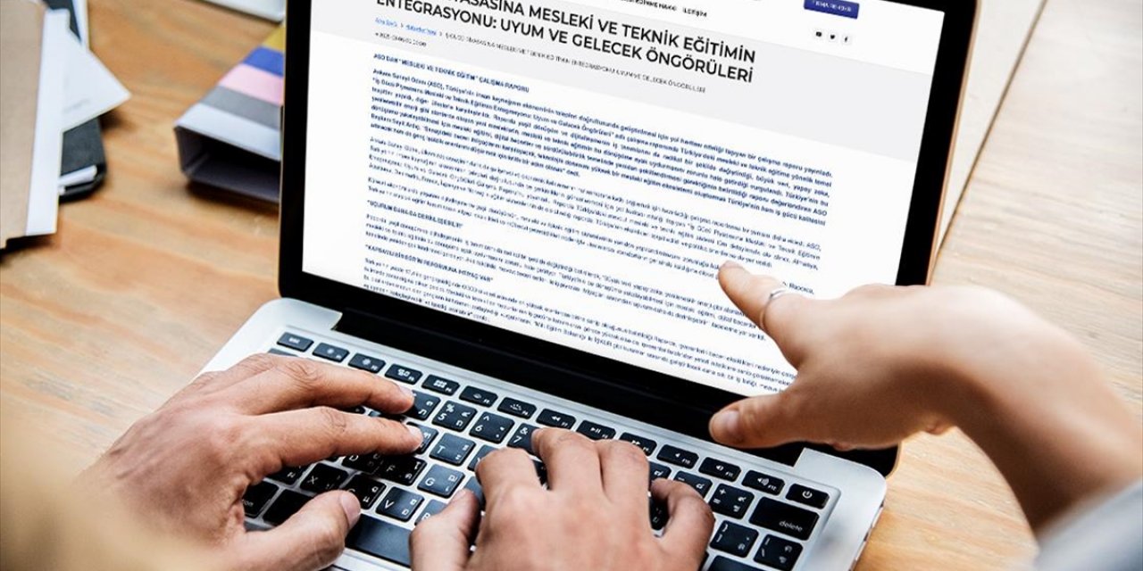 Sanayicilerden Mesleki Eğitim Müfredatının "Yeşil ve Dijital Dönüşümle Uyumlulaştırılması" Önerisi