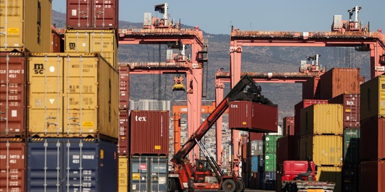 Sakarya, Türkiye Ekonomisine 2024'te Yaklaşık 6,3 Milyar Dolarlık İhracat Katkısı Sağladı