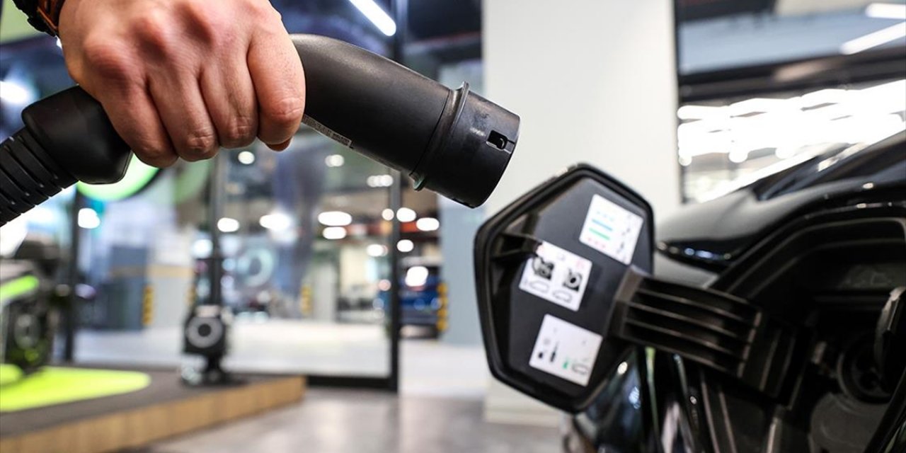 2024'te 100 Bine Yakın Elektrikli Otomobil Satıldı