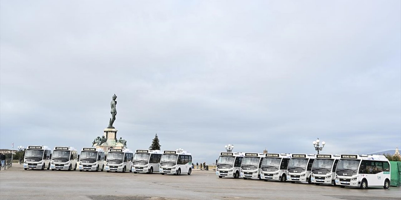 Karsan, Floransa'da Elektrikli Araçlarıyla Avrupa'daki Varlığını Güçlendiriyor