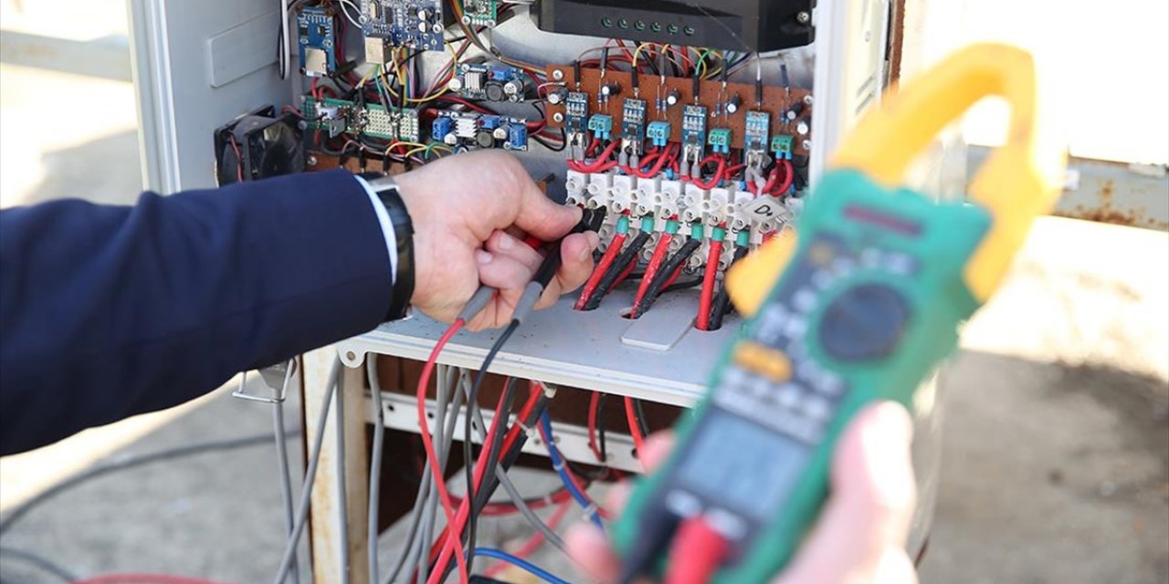 Güneş Panelleri Temizliğinde Kullanılan Nano Kaplama Uygulamalar Enerji Verimliliğini Artırıyor