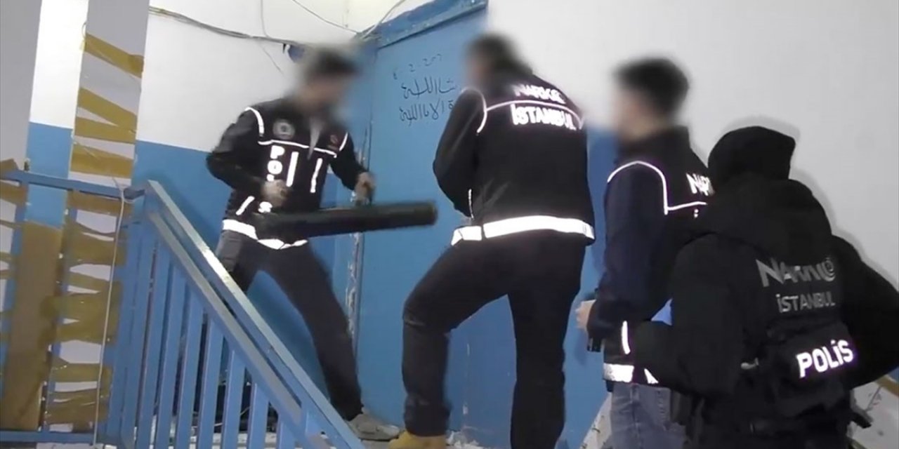"Narkokapan-6" Operasyonunda Uyuşturucu İmal Ettikleri Gerekçesiyle 3 Şüpheli Yakalandı