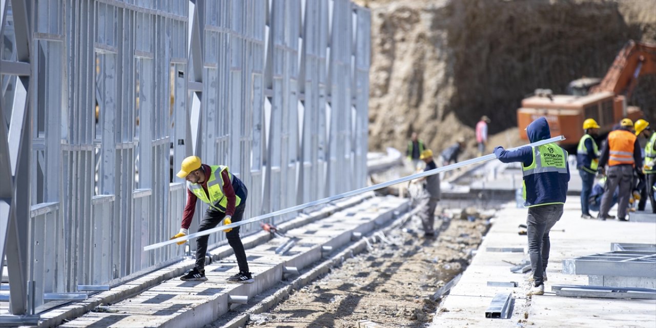 İnşaat Maliyet Endeksi Kasım 2024'te Aylık Yüzde 0,04, Yıllık Yüzde 35,93 Arttı