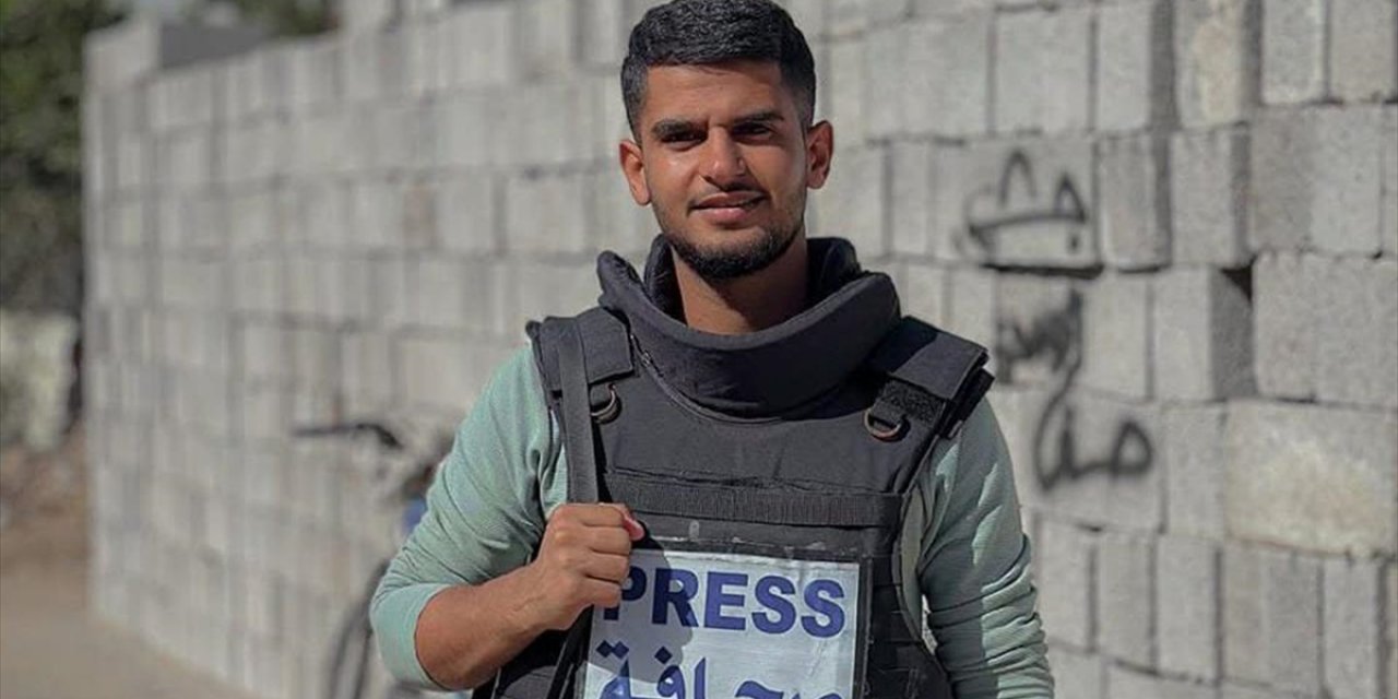AA'nın Gazze'deki Serbest Kameramanı, Çalışan Gazeteciler Günü'nde İsrail Saldırısında Hayatını Kaybetti