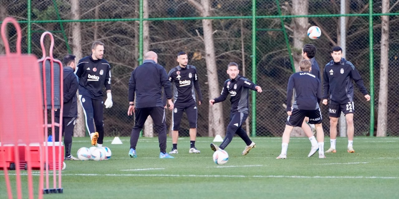 Beşiktaş, Teknik Direktör Seçiminde Acele Karar Vermek İstemiyor