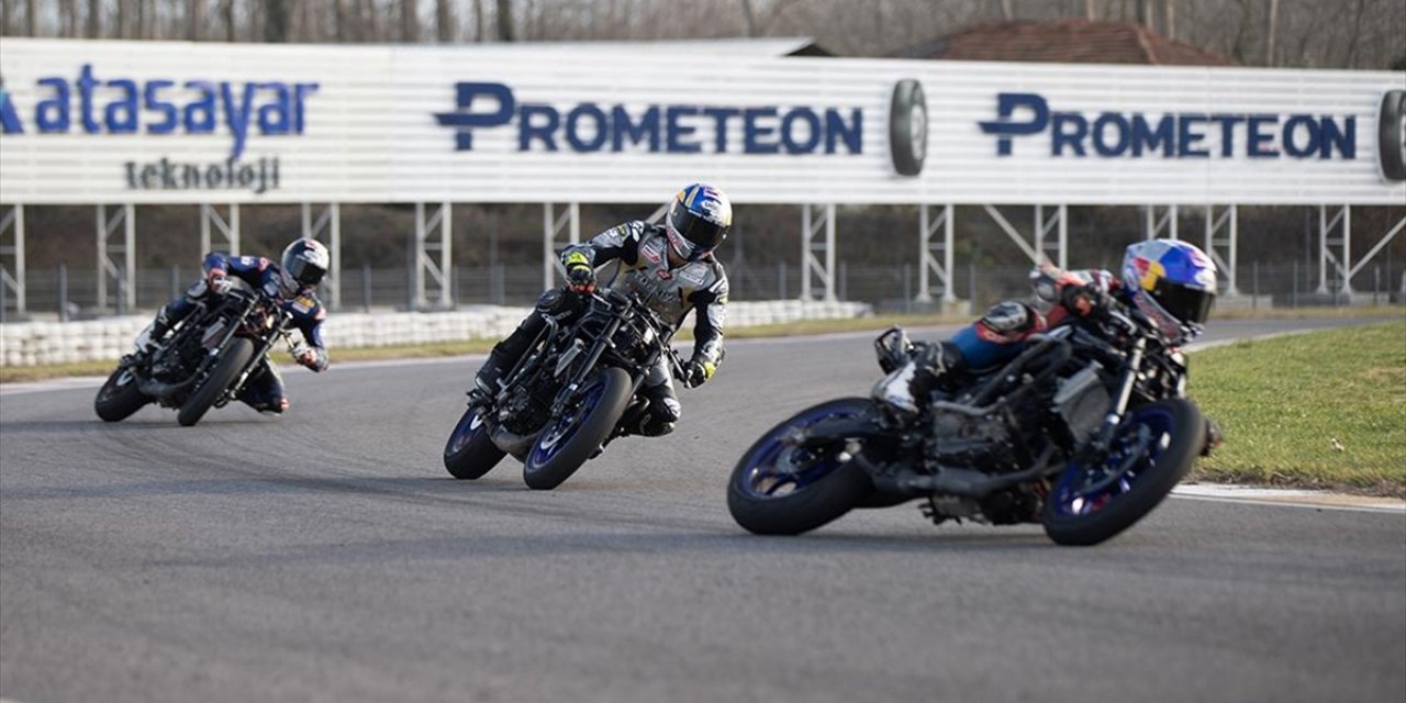 Kenan Sofuoğlu, Bu Sezon Öğrencilerinden Dünya Şampiyonluğu Bekliyor