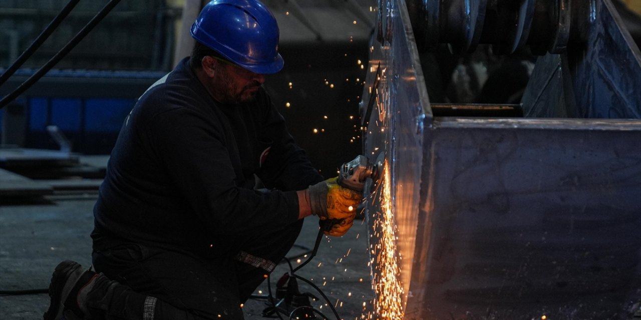 Ücretli Çalışan Sayısı Kasım 2024'te Yıllık Bazda Yüzde 2,9 Arttı