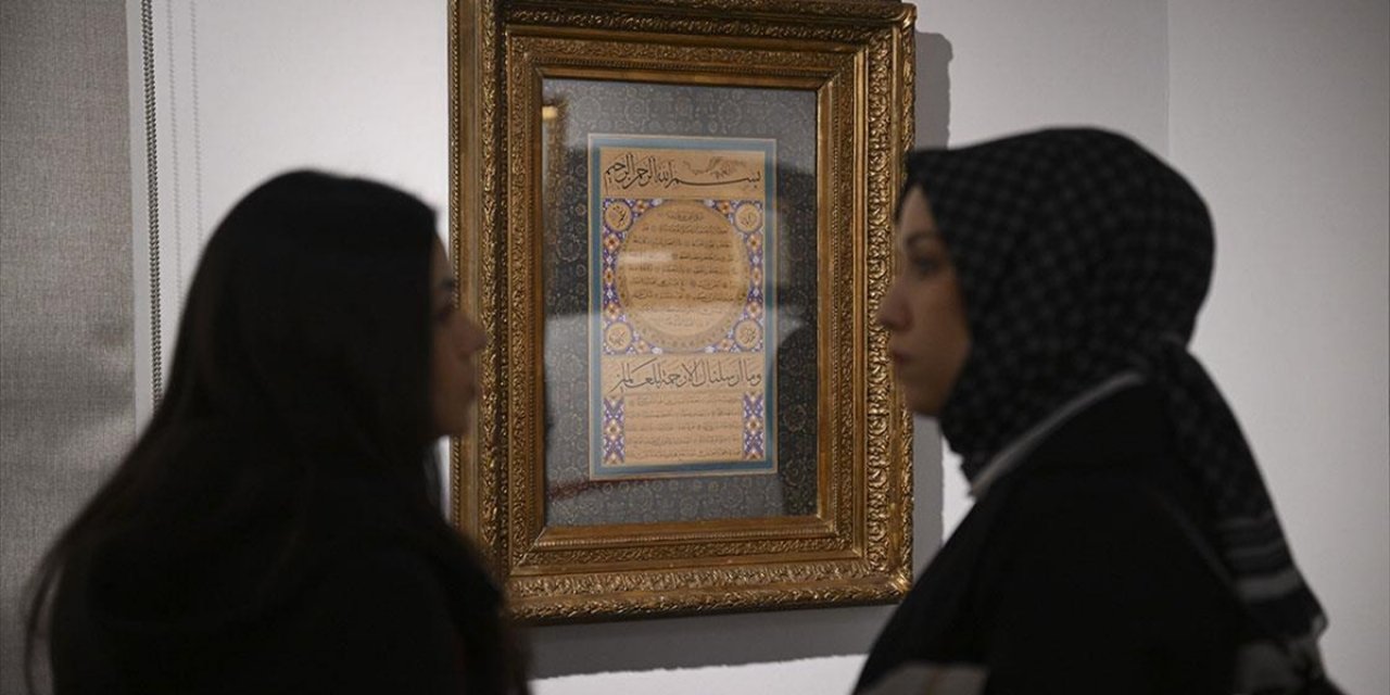 Farklı Asırlarda Yazılan 47 Hilye-i Şerife, Kitap ve Sergi Olarak Sanatseverlerle Buluştu