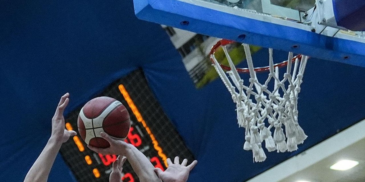 Basketbolda 2025 Erkekler Federasyon Kupası'nın Finalistleri Belli Oldu