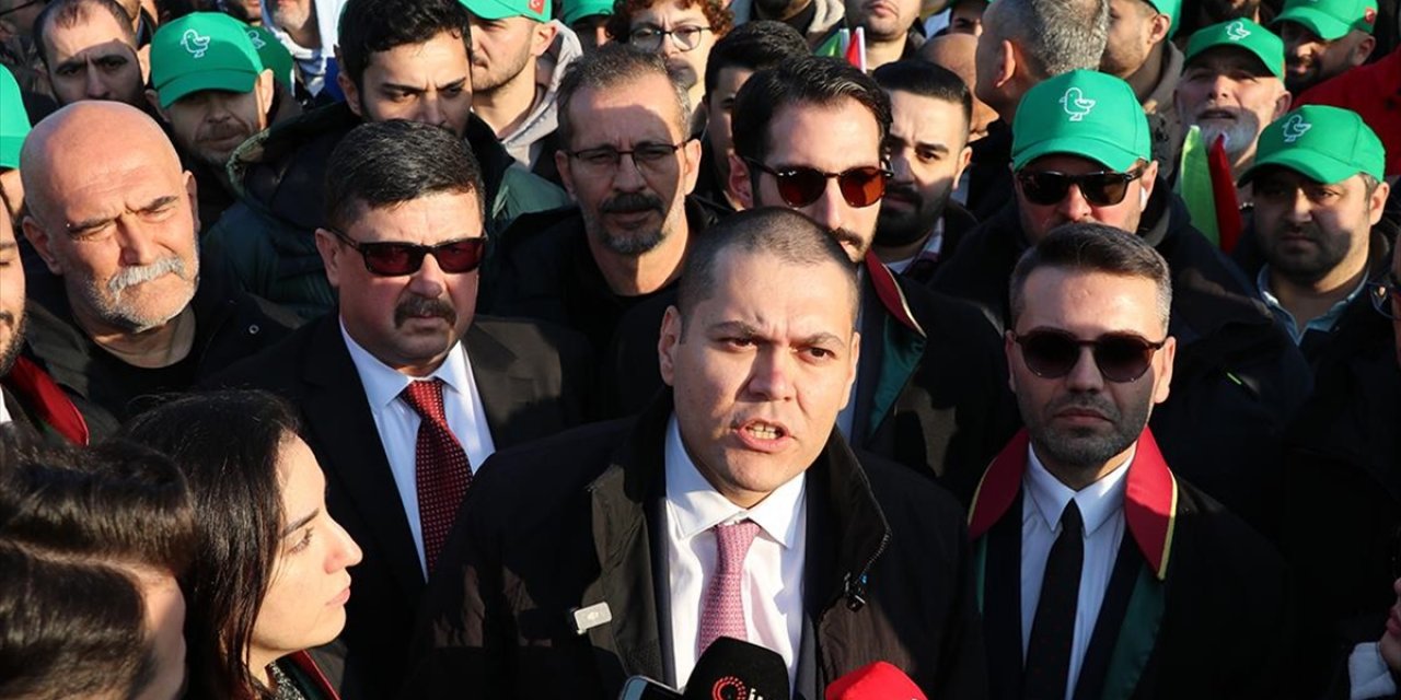 Martı'nın Kurucusu Öktem'den "Haksız Rekabet" İddiasıyla Açılan Davanın Duruşması Sonrası Açıklama