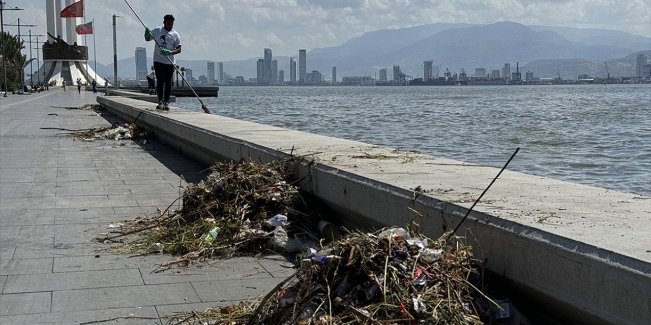 Denizlerden 5 Yılda 245 Bin Ton Çöp Toplandı