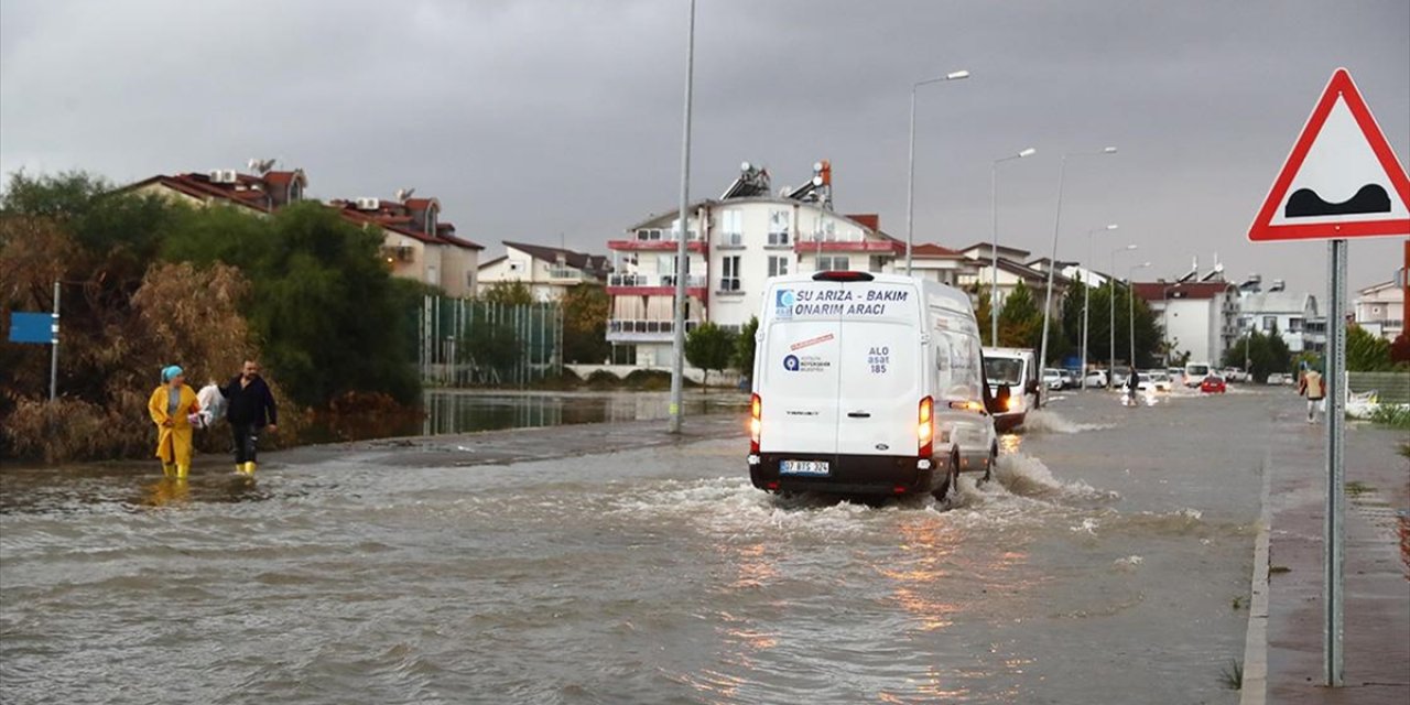 Meteorolojiden Antalya İçin Kuvvetli Sağanak Uyarısı